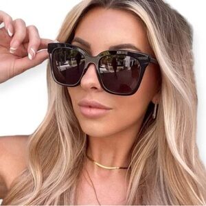DIFF Hailey Sunglasses Shiny Black Frames Grey Lenses